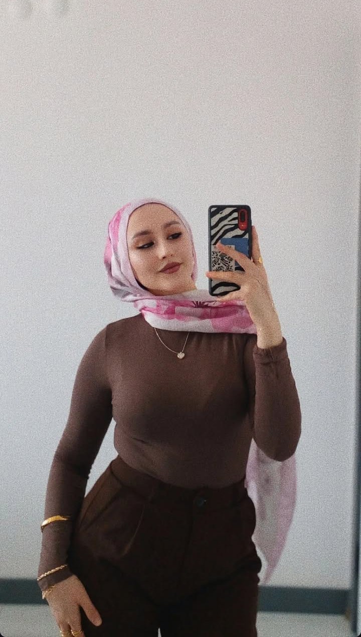 Gürsu Geceyi Dolduran Kadın Bayan Escort Gülay